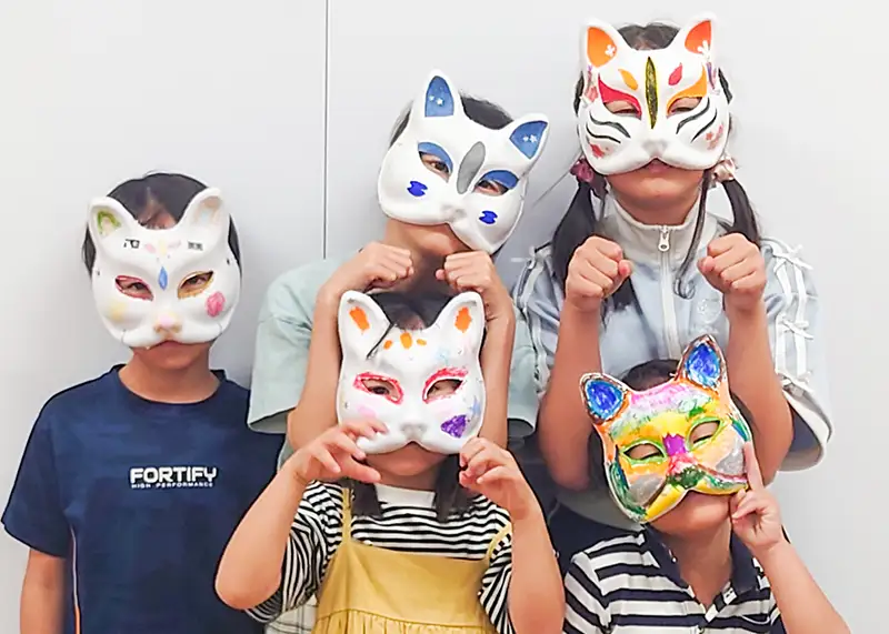 ＜ワークショップ＞オリジナル狐面を作ろう